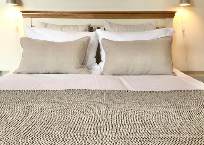 Coastal Chic Waterfront Gasthuis Kinsale